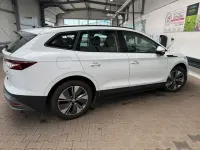 Gebraucht Skoda Enyaq iV Loft 131 kW (179 PS) 2024 Weiß SUV