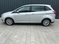 Używany Ford Grand C-Max Titanium 150 KM (110 kW) 2018 Srebrny Minivan