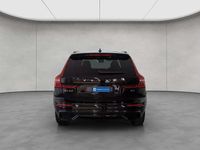 Gebraucht Volvo XC60 Plus 197 PS (144 kW) 2024 Onyx black metallic SUV
