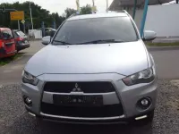 Gebraucht Mitsubishi Outlander Edition 177 PS (130 kW) 2010 Silber SUV