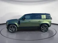 Neu Land Rover Defender SE Dynamic 250 PS (183 kW) 2026 Schwarz SUV