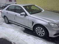 Second-hand Mercedes E200 184 CP (135 kW) 2011 Bej Berlinǎ