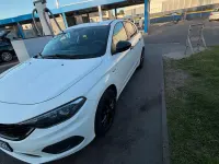 Gebraucht Fiat Tipo 95 PS (69 kW) 2019 Weiß Kleinwagen