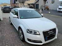 Gebraucht Audi A3 Ambition 116 PS (85 kW) 2011 Weiß Kleinwagen