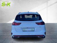 Gebraucht Kia Ceed Vision 141 PS (103 kW) 2022 Weiß Kleinwagen