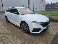 Gebraucht Skoda Octavia RS 200 PS (147 kW) 2022 Moonweiss metallic Kombi