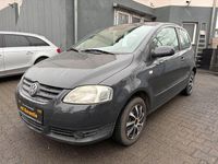 Gebraucht VW Fox Refresh 54 PS (39 kW) 2009 Grau Kleinwagen