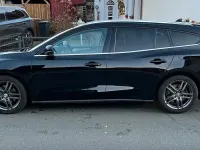 Gebraucht Ford Focus Titanium 150 PS (110 kW) 2020 Schwarz Kombi