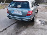 Gebraucht Mercedes 200 2011 Blau Kombi