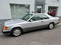 Gebraucht Mercedes 300 179 PS (131 kW) 1991 Silber Coupé