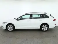 Second-hand VW Golf VIII Life 116 CP (85 kW) 2023 Alb Break