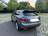 Gebraucht Porsche Cayenne Diesel 245 PS (180 kW) 2011 Andere farben SUV