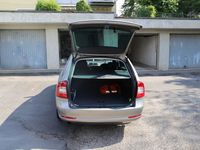 Gebraucht Skoda Octavia 140 PS (102 kW) 2011 Beige metallic Kombi