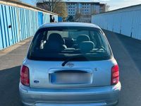 Gebraucht Nissan Micra 60 PS (44 kW) 2002 Silber Kleinwagen