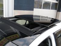 Neu Audi Q2 S-Line 150 PS (110 kW) 2025 Weiß SUV