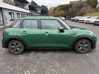 Gebraucht Mini ONE Classic 102 PS (75 kW) 2021 Grün Kleinwagen