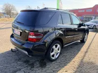 Gebraucht Mercedes ML320 224 PS (164 kW) 2007 Schwarz SUV
