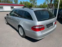 Second-hand Mercedes E200 163 CP (119 kW) 2005 Argintiu Break