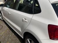 Gebraucht VW Polo 90 PS (66 kW) 2013 Weiß Kleinwagen
