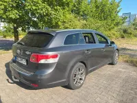 Gebraucht Toyota Avensis T2 150 PS (110 kW) 2009 Grau Kombi