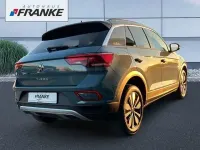 Gebraucht VW T-Roc Goal 116 PS (85 kW) 2025 Petroleum blue metallic SUV