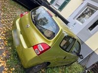 Używany Renault Twingo 70 KM (51 kW) 2011 Zielony Hatchback