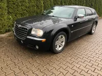 Usado Chrysler 300C 218 CV (160 kW) 2006 Negro Familiar