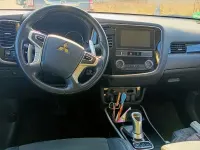 Gebraucht Mitsubishi Outlander P-HEV Basis 224 PS (164 kW) 2019 Weiß SUV