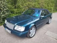 Gebraucht Mercedes E220 150 PS (110 kW) 1997 Grün Cabrio