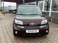 Gebraucht Daihatsu Materia 103 PS (75 kW) 2008 Rot Van / Kleinbus
