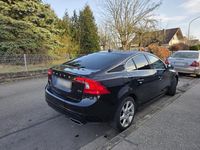 Second-hand Volvo S60 2014 Negru Berlinǎ