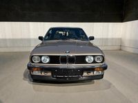 Gebraucht BMW 325 170 PS (125 kW) 1990 Gold Cabrio