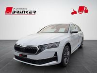 Neu Skoda Octavia 2025 Moonweiß perleffekt Kombi