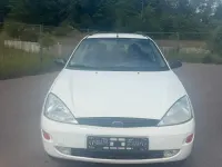 Gebraucht Ford Focus 101 PS (74 kW) 2000 Weiß Kombi