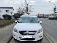 gebraucht VW Tiguan 1.4 TSI Sport & Style