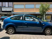 Gebraucht Ford Focus 80 PS (58 kW) 2006 Blau Kleinwagen