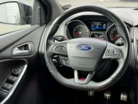 gebraucht Ford Focus TUNIER ST mit Easy Driver Paket Recaro´s