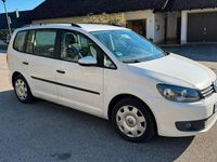 Gebraucht VW Touran 107 PS (78 kW) 2013 Weiß Van / Kleinbus