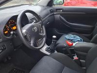 Gebraucht Toyota Avensis 177 PS (130 kW) 2012 Grau Kombi