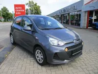 Gebraucht Hyundai i10 67 PS (49 kW) 2017 Grau (metallic) Kleinwagen