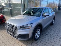 Gebraucht Audi Q2 Basis 116 PS (85 kW) 2019 Grau SUV