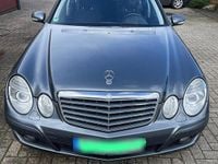 Gebraucht Mercedes 220 170 PS (125 kW) 2007 Grau Kombi