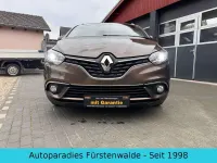 Gebraucht Renault Scénic III Intens 132 PS (97 kW) 2017 Gold Van / Kleinbus
