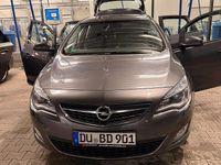 Gebraucht Opel Astra Edition 101 PS (74 kW) 2010 Grau Limousine