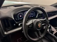 Gebraucht Porsche Cayenne Coupe 470 PS (345 kW) 2025 Grau SUV