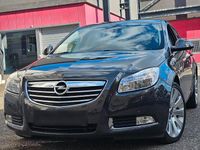 Gebraucht Opel Insignia 136 PS (100 kW) 2012 Grau Limousine