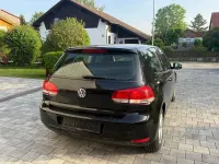 Gebraucht VW Golf VI 80 PS (58 kW) 2009 Schwarz Kleinwagen