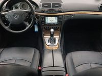 Gebraucht Mercedes E280 Avantgarde 190 PS (139 kW) 2006 Schwarz Kombi