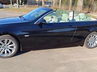 Gebraucht BMW 320 Cabriolet 170 PS (125 kW) 2007 Schwarz Cabrio