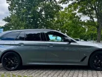 Gebraucht BMW 530 M Sport 245 PS (180 kW) 2023 Grau Kombi